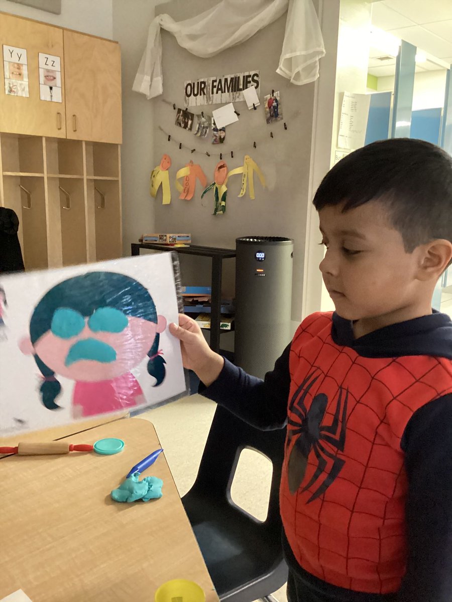 MsDavidovic123's tweet photo. We started our unit of inquiry surrounding #SharingthePlanet”, our class is learning about gestures, tone of voice, and other non-verbal means to communicate and respond. In their play, students used play dough mats to convey different emotions by creating facial expressions. https://t.co/4WSF4WG9Tf