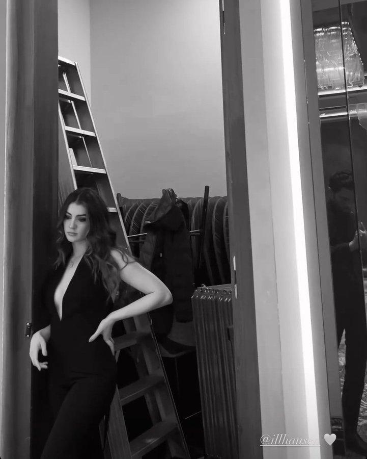 xdreameria's tweet photo. 👼🏻🤍

#eszan #ilbur 
#burcuözberk #ilhanşen https://t.co/Amf4pvtB57