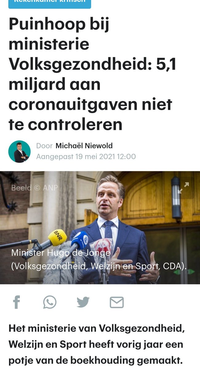 Memelord_t1f's tweet photo. Moet niet gekker worden. Overheid die mensen wilt leren met geld om te gaan terwijl de overheid de grootste oorzaak is van toenemende #armoede
Afgelopen 20 jaar al 17x de jaarrekening niet op orde.
#weekvanhetgeld #WeekvanhetGeld2023 https://t.co/DeRbqAULti