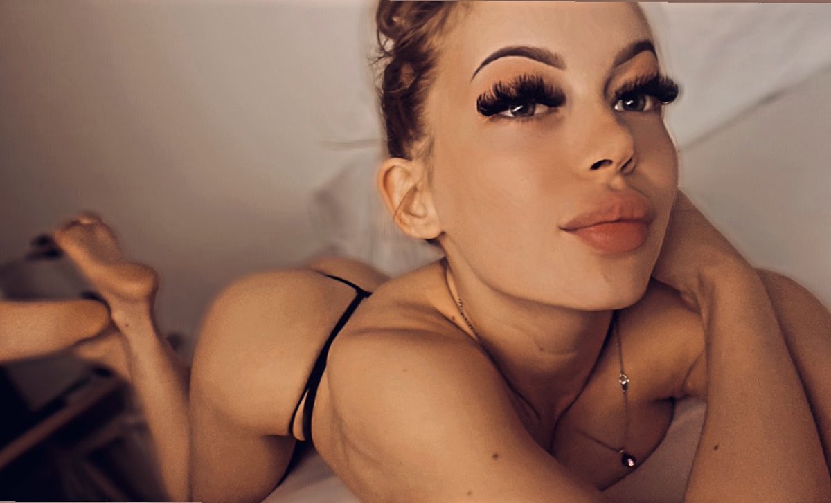 Ninus200009's tweet photo. Have a nice day🥰🍑 https://t.co/iMAhKlKkna