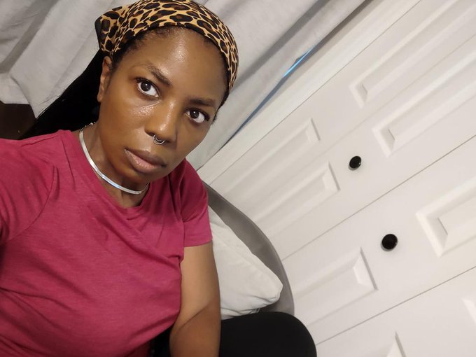 cheryllynneaton's tweet image. Hello, onlookers and fellow #VisibleWomen! I'm Cheryl Lynn Eaton. Writer, Black woman, marketing maven, consultant, and willing recipient of flowers and opportunities. Mom of spider-being Recluse! Hire me. You won't regret it. CherylLynnEaton.com