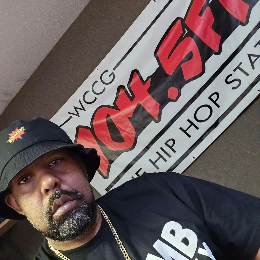 DJIkeGDa's tweet image. Big Shout Out To Everyone Supporting #SundaySnacks on @wccg1045fm with me and my brother @djizzynice Every Sunday from 7pm to 12am #DJIkeGDA #CarolinaTrendSetter #WrightBrothers #CoreDJs #WCCGMixSquad #CultureOverEverything