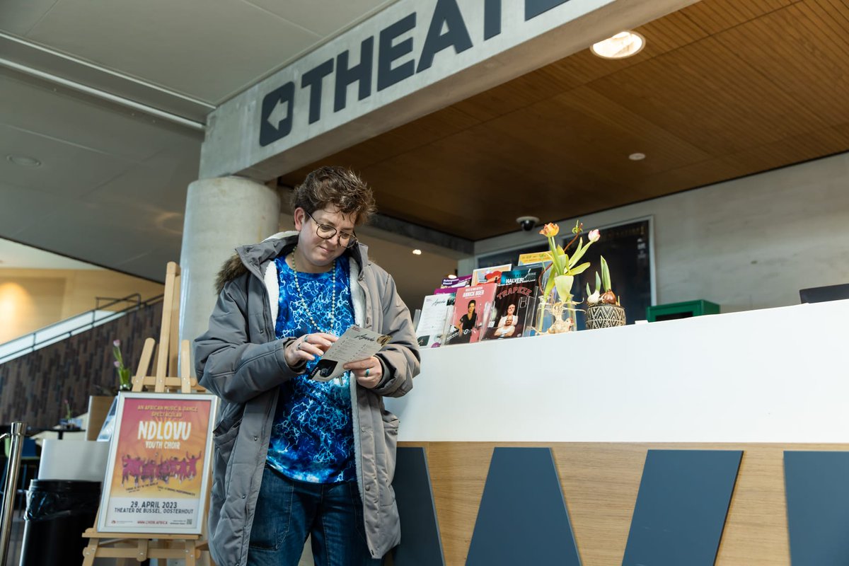 Laura Damen tweet media