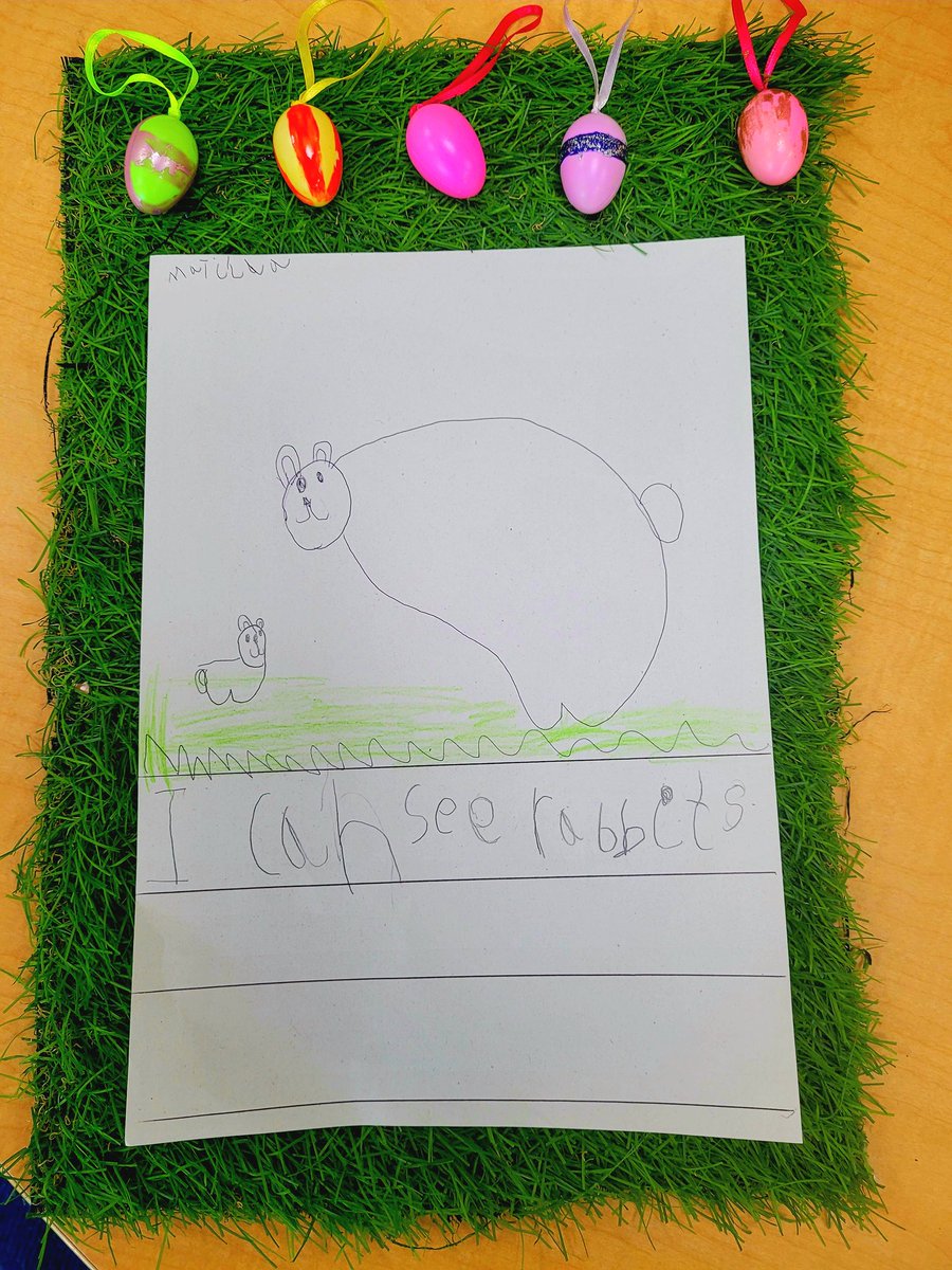 MorayPrimary1's tweet photo. Wow! 😍 Beautiful writing today from some of our P1 children 📝 Writing about what they might see now that it's spring time! #ICanSee #Spring #BeautifulWriting https://t.co/JCZFdkCzSw