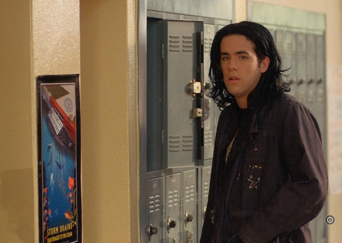 Madirbaev's tweet photo. #КраткОбзор #BigMonsterOnCampus #ИхПоменялиМозгами (2000)
@VancityReynolds 
Я не знаю, зачем я вообще это посмотрел. Наверное, чтобы посмеяться.
В синопсисе расписан весь сюжет фильма.
Посмотрите, чтобы войти в список избранных, которые видели сие чудо.
4 удара по голове из 10. https://t.co/SujZcBBp5S
