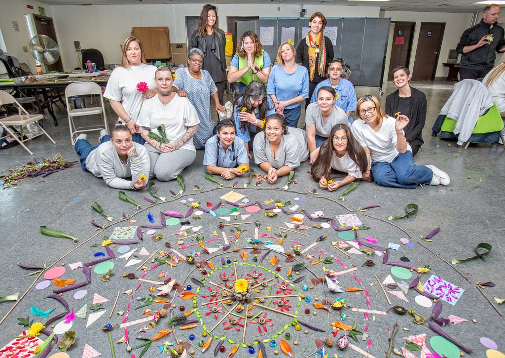 Prison Arts Collective tweet media