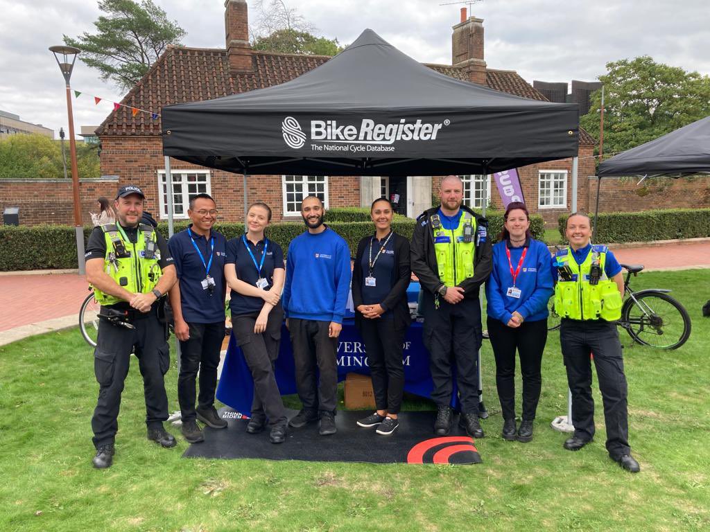 UoBTeamWMP's tweet photo. Today is a sad day on the team as we say goodbye to PCSO Chris Ashford. Thank you for all your hard work and dedication at @unibirmingham ! We wish you the best of luck as you start your PC career with @BTP and @BTPBhm You’ll be massively missed! #thankyou https://t.co/k47p7fAvrx