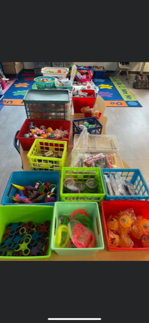 jlquesenberry's tweet photo. Students at NRP are shopping in our new PBIS store. Students can shop in the store for good behavior, less than 5 unexcused absences in the 9 weeks, and no more than 3 tardies. This is our newest incentive to help promote positive behavior and increase attendance. #bc5243 https://t.co/sD0LhslctC
