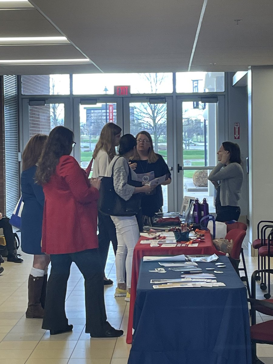 The New Neighbors Education Center IU Southeast tweet media