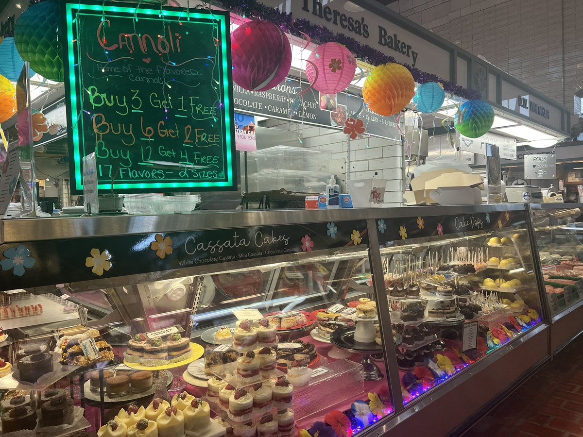 Wrapping up our CleCandleCo. field trip with a quick visit to the West Side Market #GoKnights