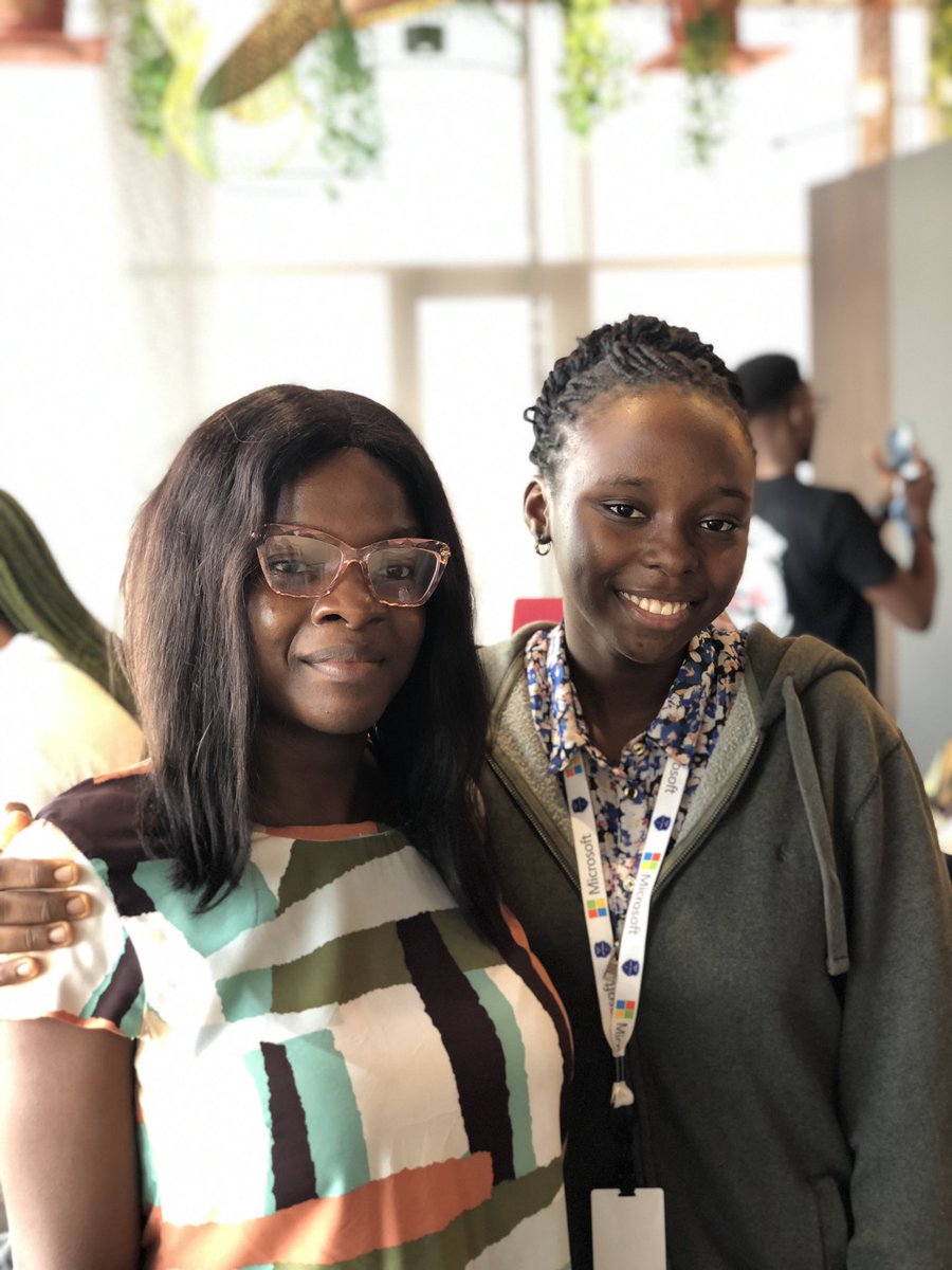 ekechi_david's tweet photo. #StudentSumit #SSLagosWatchParty ❤️🔥❤️🔥 https://t.co/JPTiU6Ib5j