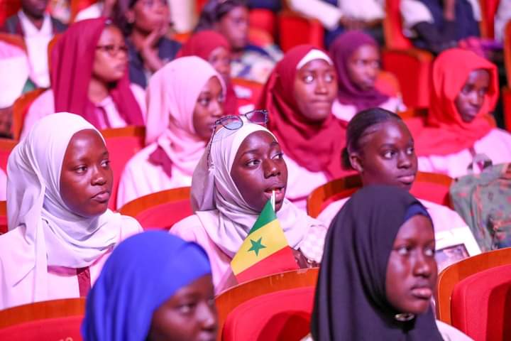 chriscschmidt's tweet photo. I had the privilege to attend a special screening of @novapbs’s “Star Chasers of Senegal” film, hosted by President @Macky_Sall. It celebrated Senegalese astronomy, with over 2,000 people in attendance–including young women invited to encourage their futures in the sciences. https://t.co/fqRU2CKd39