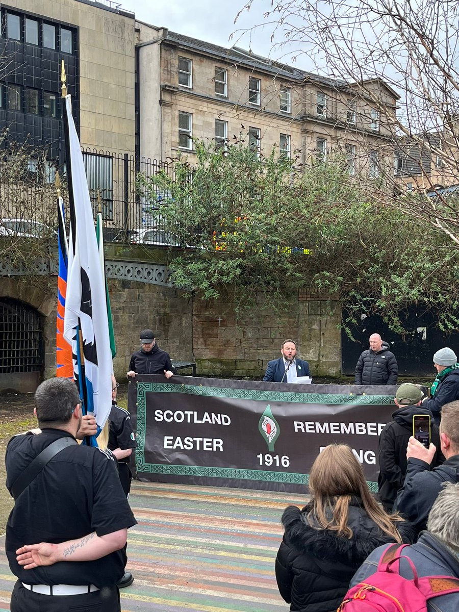 Glasgow Republicans (@glasgowrepublic) on Twitter photo 1916. Scotland Remembers.
Big thanks to <a href="/PadraigMacL/">Pádraig Mac Lochlainn TD</a> for his address on Saturday and to all who came out to remember our patriot dead 🇮🇪 1916. Scotland Remembers.
Big thanks to <a href="/PadraigMacL/">Pádraig Mac Lochlainn TD</a> for his address on Saturday and to all who came out to remember our patriot dead 🇮🇪