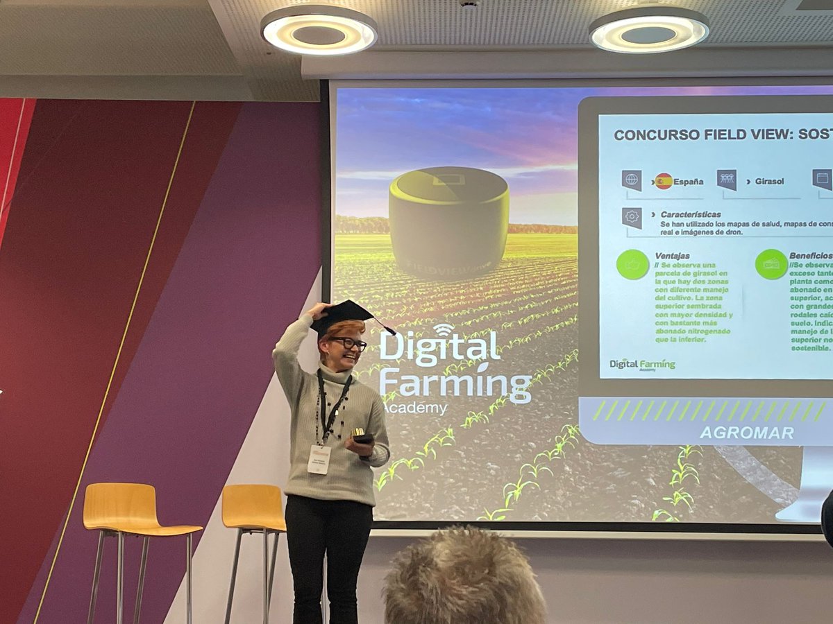 DEKALB_ES's tweet photo. 🎓🏆 #DigitalFarmingAcademy también premia a los distribuidores con el premio Golden Drive por los mejores casos de éxito con #Fieldview ¡Enhorabuena a todos los ganadores!
Esperamos que sirvan de inspiración para próximos participantes del curso 😉 https://t.co/C35I7GTKJn