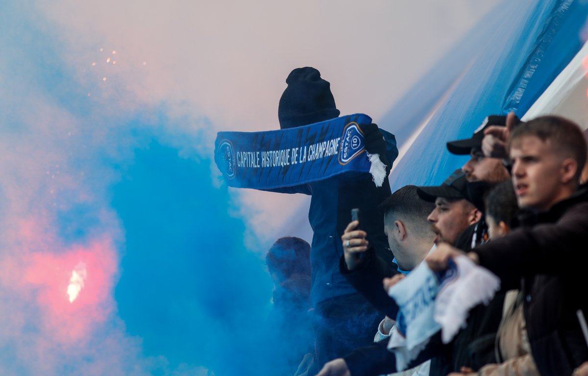 estac_officiel's tweet photo. 1️⃣0️⃣🚌

Vous êtes nombreux à vouloir faire le déplacement à Auxerre pour venir pousser nos 𝗕𝗹𝗲𝘂 𝗲𝘁 𝗕𝗹𝗮𝗻𝗰. Bonne nouvelle : un nouveau bus est disponible ! 🔥

Réservez ici 👉 https://t.co/jxyBYwS2DI 🎟

#TeamESTAC 🔵⚪️ https://t.co/iMWYbZwBrS