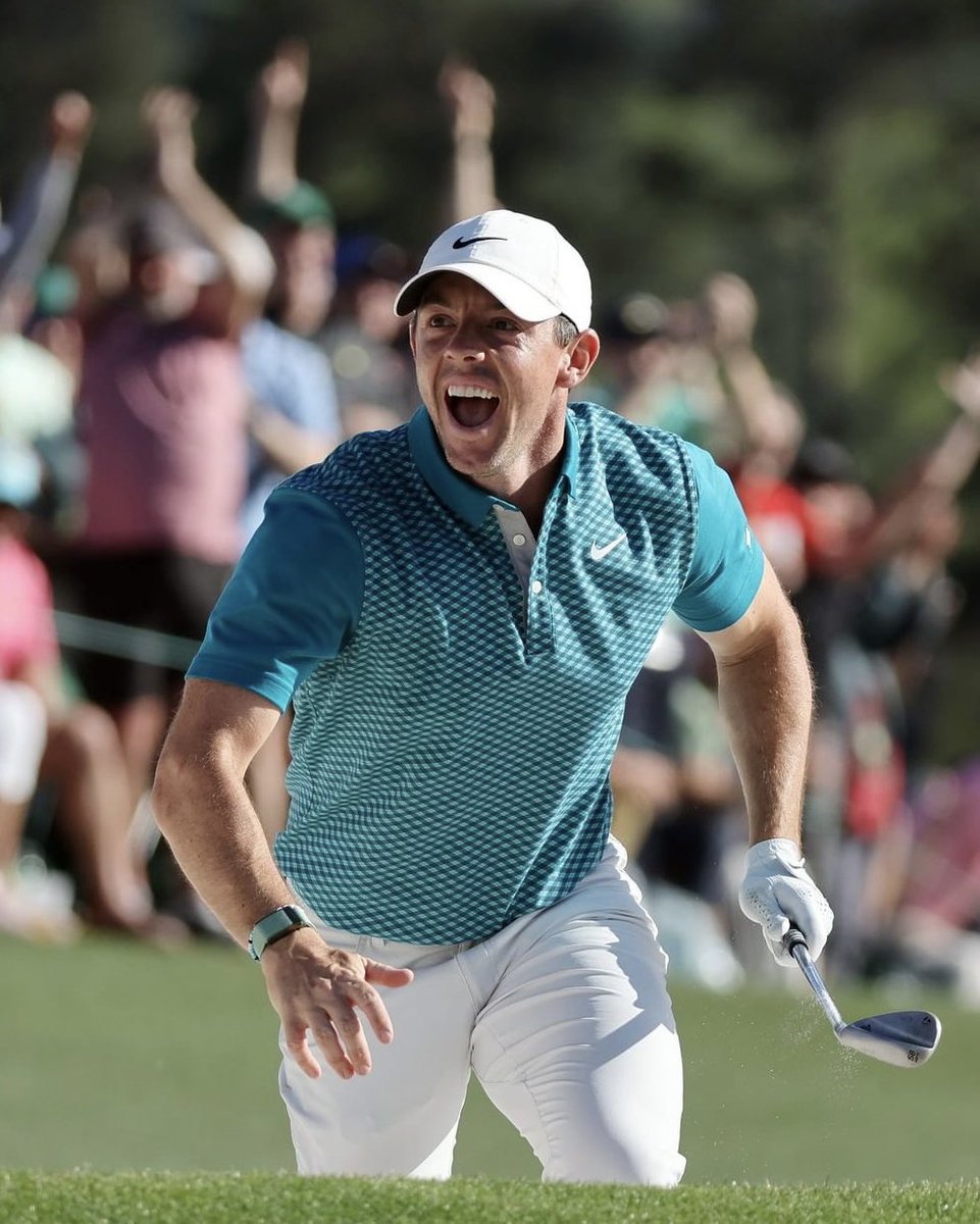 RMTracker's tweet photo. Rory is heading back to Augusta National this week for another prep trip. He mentioned that he’s very happy with where all aspects of his game are at, and that he has nothing specific to work on.

Rory, for the first time in ages, is going into the Masters in good form 🌺👀🔥 https://t.co/DROUQwn2fA