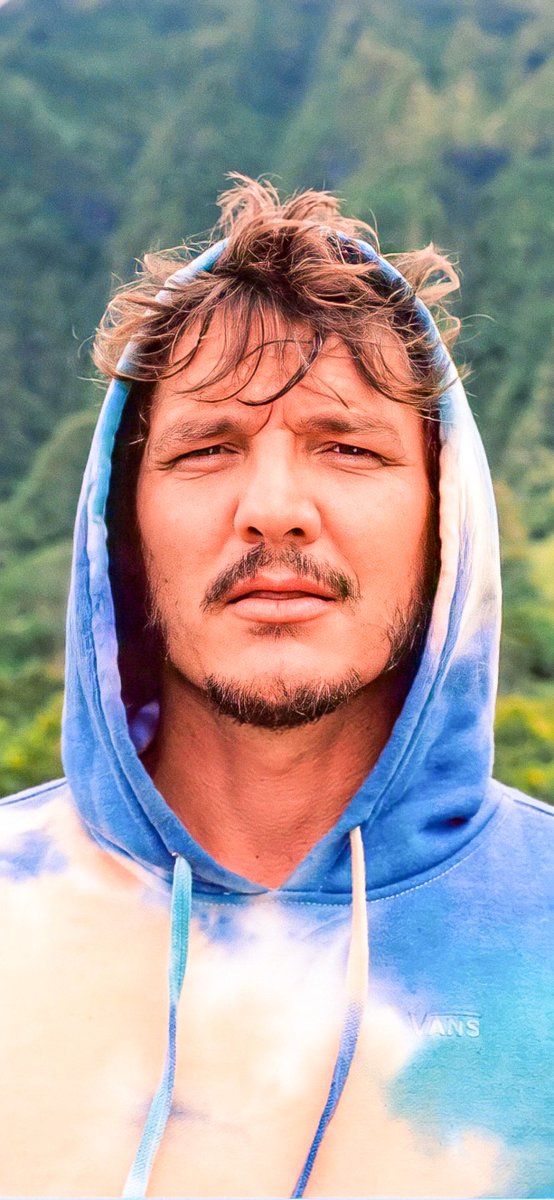 PodroPascal's tweet image. i love hiiiiiiiim