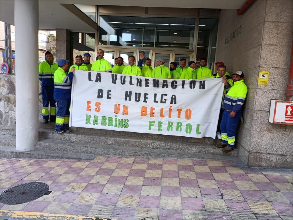 Seccinsindical2's tweet photo. @FerrolOficial https://t.co/qBPKGMIYHi