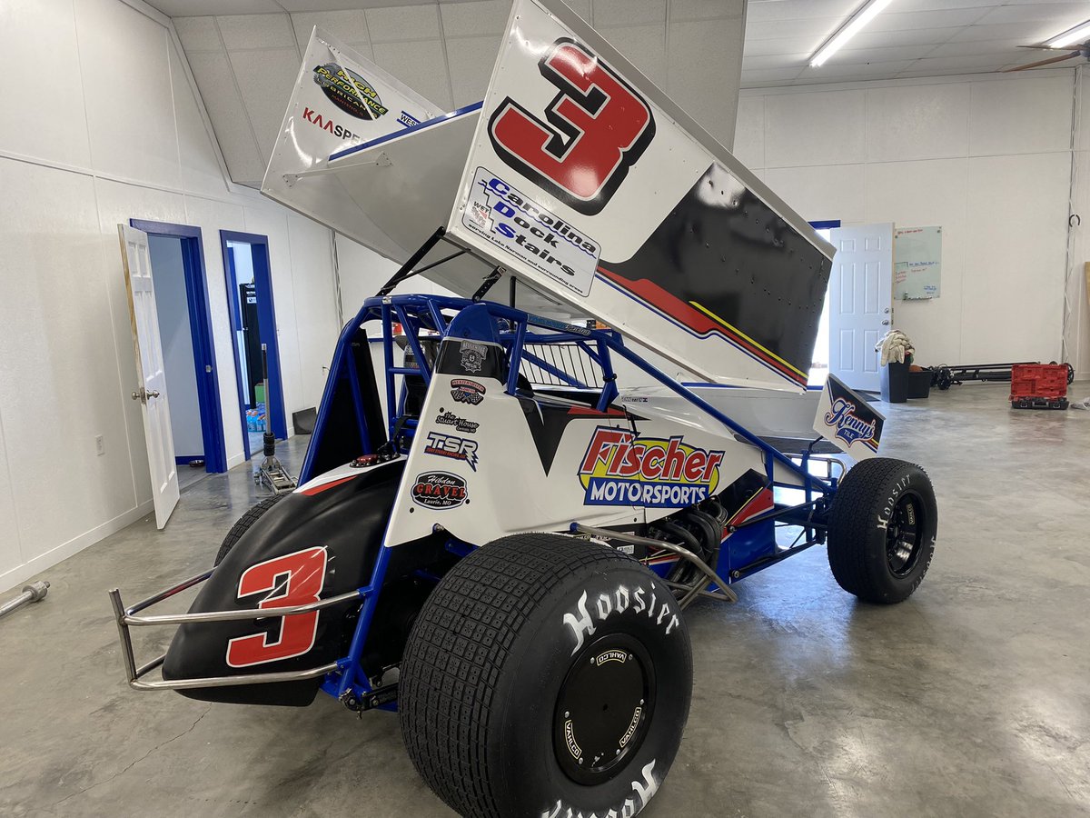 AGennetten3's tweet photo. Ready to head south with the @WorldofOutlaws to Devil’s Bowl Speedway and kick off our 2023 season! https://t.co/OUW83OanxT