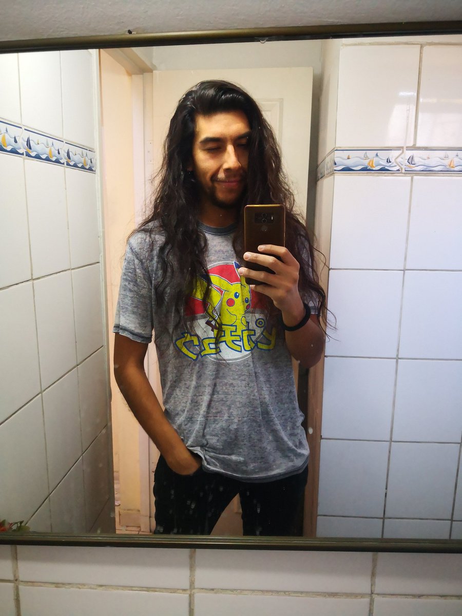 JonathanCh15's tweet image. Lunes libre 🤘🏾