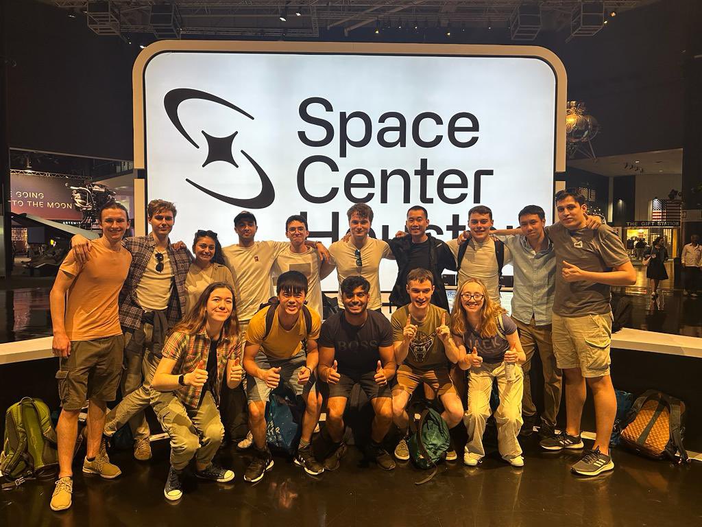 warwickboring's tweet photo. Made it to Texas ✅
Ready to compete ✅

We thank all our sponsors for the help provided to get us here and look forward to this exciting week ahead! 👷‍♀️👷

#2023NaBC #NotaBoringCompetition #tunnelling #tunnelboringmachine #elonmusk #theboringcompany https://t.co/esJ7tcnfct