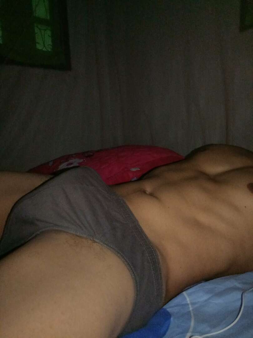 bgbro04's tweet photo. Buat yg butuh brondong dm aja https://t.co/q0X1rnqEKj