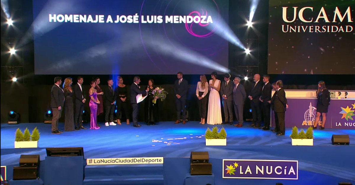 UCAM Universidad (@ucam) on Twitter photo 📸 Homenaje a José Luis Mendoza, fundador de la UCAM, en la #GalaDeporte2023 <a href="/periodistasAEPD/">Periodistas AEPD</a> por su labor de mecenazgo y de apoyo a deportistas, clubes, asociaciones y pruebas deportivas durante toda su vida.
✅ Recoge el galardón María Dolores García, presidenta de la UCAM 📸 Homenaje a José Luis Mendoza, fundador de la UCAM, en la #GalaDeporte2023 <a href="/periodistasAEPD/">Periodistas AEPD</a> por su labor de mecenazgo y de apoyo a deportistas, clubes, asociaciones y pruebas deportivas durante toda su vida.
✅ Recoge el galardón María Dolores García, presidenta de la UCAM