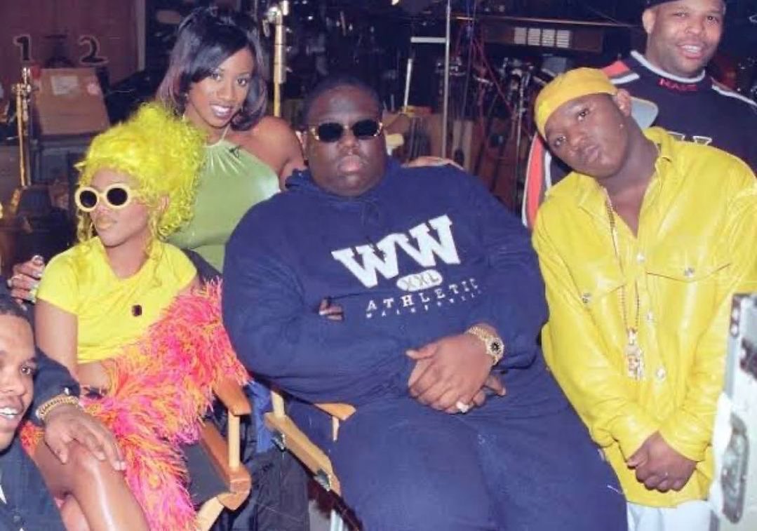 Lil Kim, Biggie &amp; Lil Cease at the “Crush on You” Music Video shoot👑 #90s #biggie #biggiesmalls #thenotoriousbig #notoriousbig