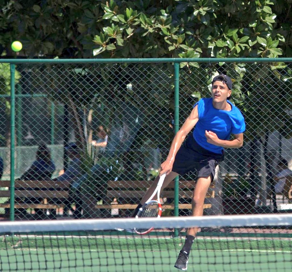 TTForgtr's tweet photo. Elemelerden gelen 🇹🇷 Tuncay Duran Mısır'da düzenlenen M15 Sharm Elsheikh turnuvasında yarı finale kadar yükselerek kariyerinde ilk kez bu seviyedeki bir turnuvada son dörde kaldı 💪🏼 https://t.co/r5GxQ1I6lH