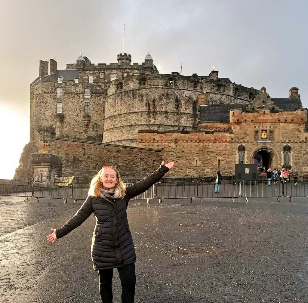 JessEast94's tweet photo. Six months working in this wonderful city, time flies! 🏰✨ https://t.co/Bcrncjx4Fv