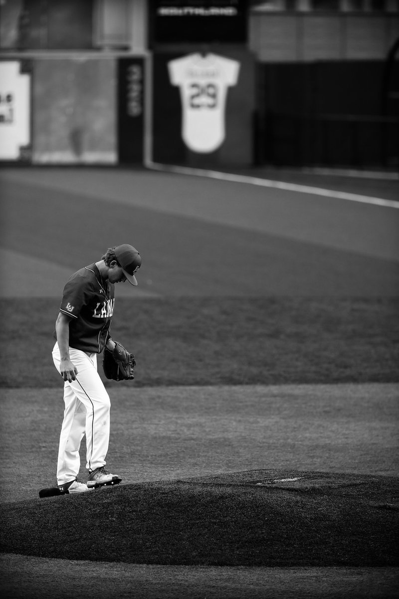 kristenbighouse's tweet photo. This picture. I ❤️ that Alivia captured this. At every game Jack puts Coach Brownie’s initials in the mound. We all miss Coach Brownie! But, Jack takes him with him to every game he plays! @JCleveland2020 #LamarBaseball https://t.co/Ar1pBZdMj9