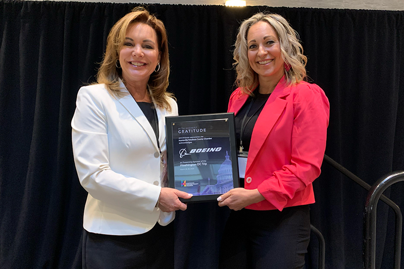 huntsvillealcoc's tweet photo. We're off to a great start on our annual Washington DC Trip!

Pictured below is our 2023 Chamber Board Chair Lynn Troy giving a plaque to Chrystal Morgan of @Boeing, our Presenting Sponsor for the Washington DC Trip. https://t.co/JXkbbznqho