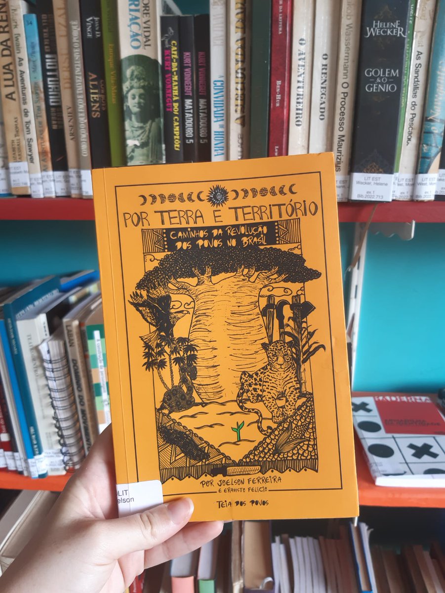 bibliotecadito's tweet image. &quot;Por terra e território: caminhos da revolução dos povos no Brasil&quot; propõe formas de transformar a realidade dos povos por meio da luta revolucionária e da terra. 🌱✊🏿

@teiadospovos

#Biblioteca #leitura #povos #Joinville #popular