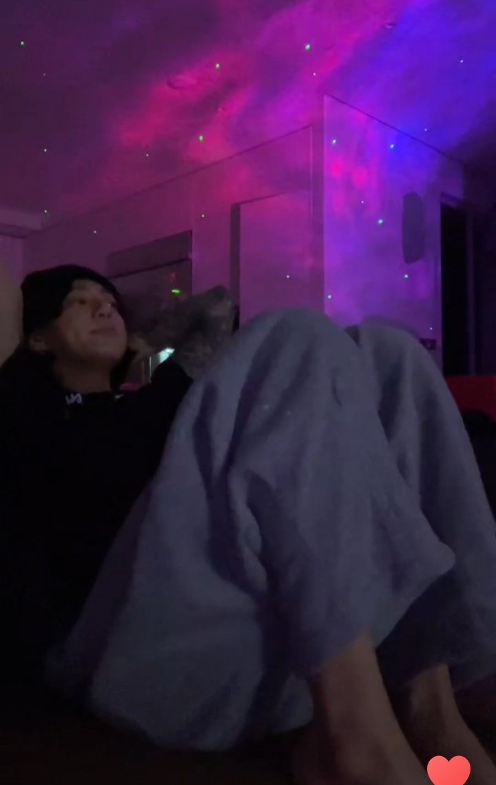 ถ่ายแบบ                             อยู่บ้าน