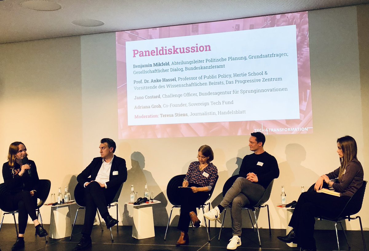 Laura Krug tweet media