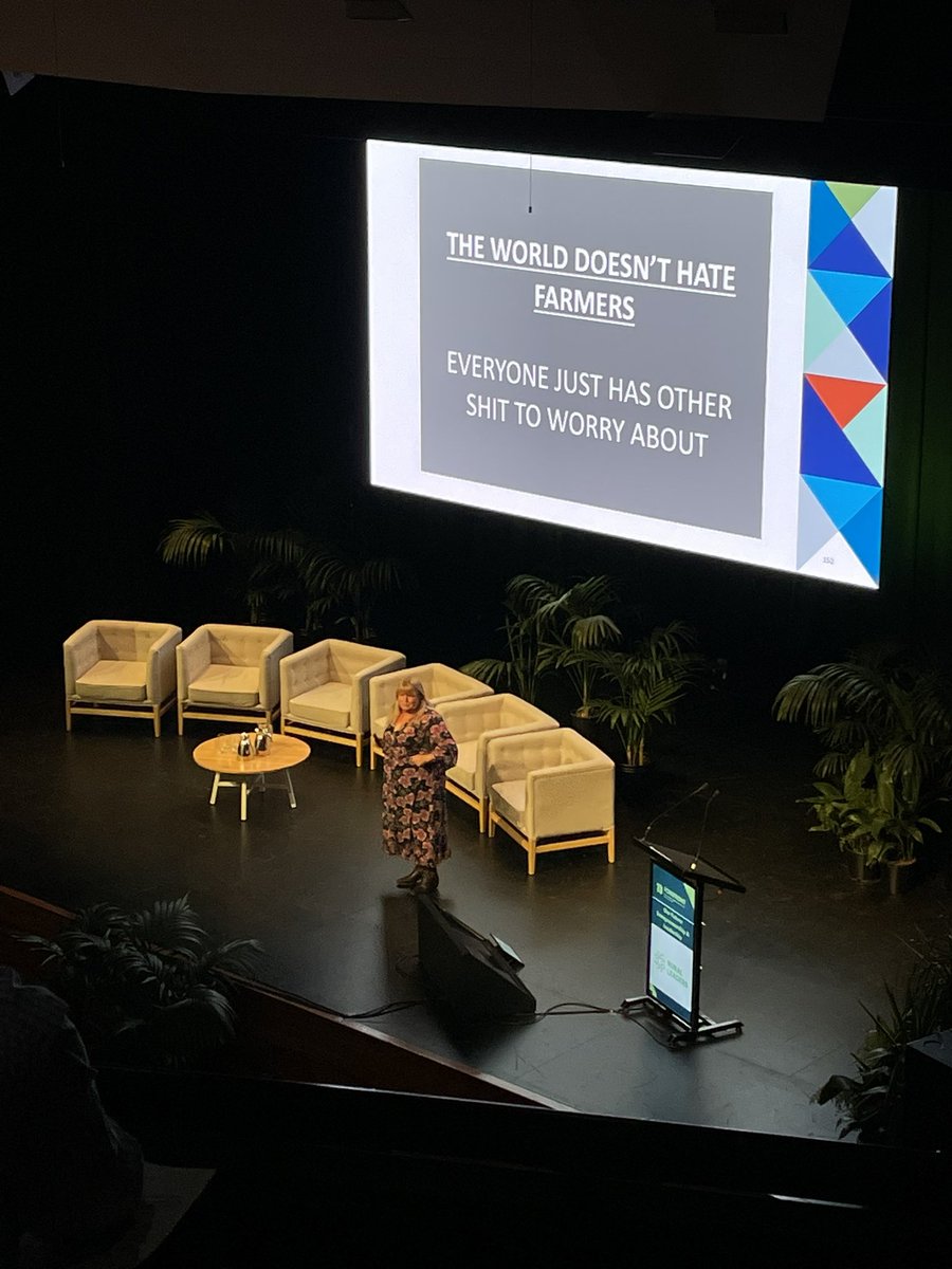 Mark Phillips tweet media