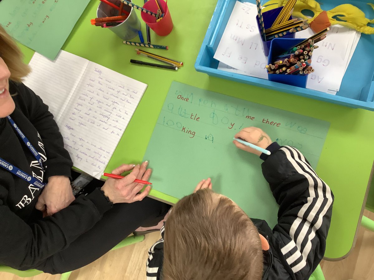 SomersEYFS's tweet photo. We have been putting pen to paper in Reception recently, encouraging our little authors to tell, record and write their own stories. We have had some brilliant ideas and very impressive writing! Keep it up, gang! #teamsomers #eyfs https://t.co/gdNhKjHdXz