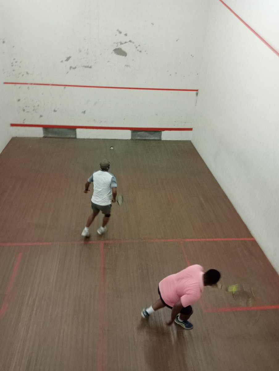 Mshishi6's tweet photo. Squash nights ๐ค
#squashlife #squashaddict
#FetchYourBody2023 https://t.co/vr80QmALUC