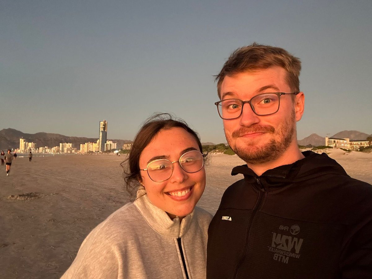 fwyellow's tweet image. Cake, Lego and Isaac 🐒🫶