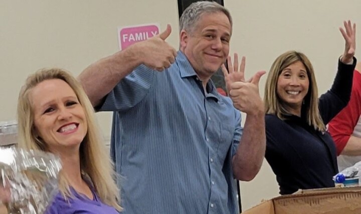 Volunteering <a href="/SDFoodBank/">San Diego Food Bank</a> #https://www.altavistainsurance.com/blog/volunteering-at-north-san-diego-county-food-bank/