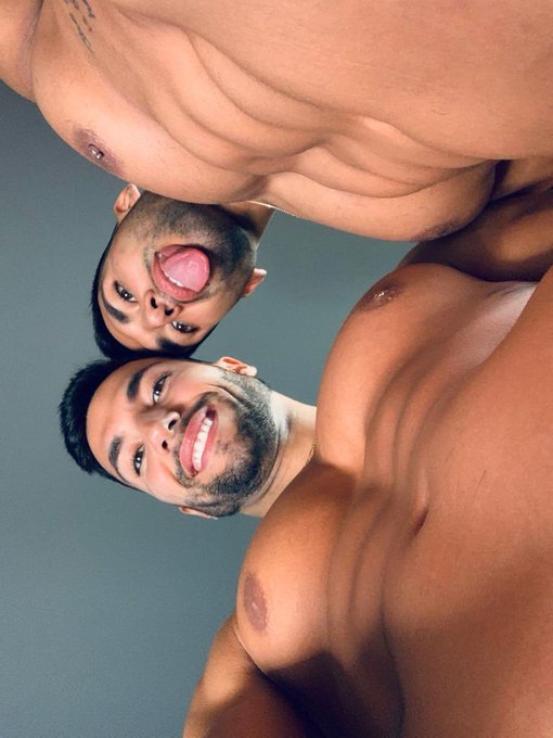 Look up 🫡🤫 your twins are here 😜😜  Only fans:  https://t.co/0y6LyqnP2d https://t.co/i1bQKu2d6u<a href="/tag/fitness"class="tags"><span>#fitness</span></a>