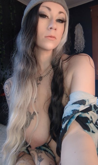Hi https://t.co/soC1NUt0Gj