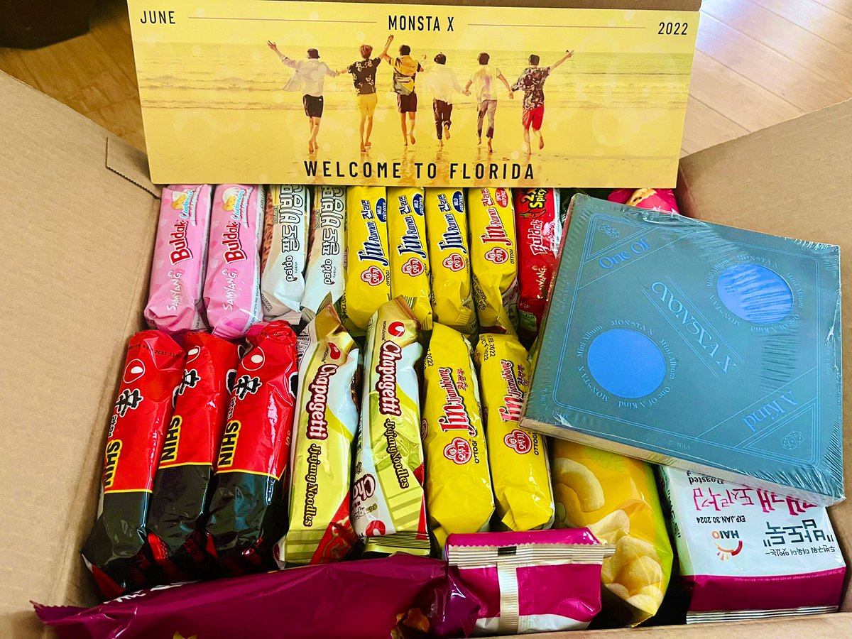 NursePatty's tweet photo. Created a ramen box for my elementary childhood friend &amp; her family. Sending some #MONSTAX love in the package for her daughter (who hasn’t delved into K-pop…yet). 🧸🍜💜 @OfficialMonstaX #MONEBEBE #MONSTAX https://t.co/bZAQdcDi7l