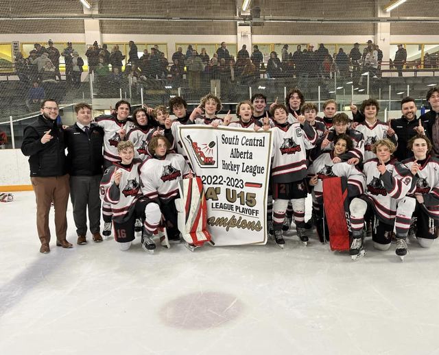 Shout out to our BVTW U15AA team. Not the out come we were hoping for but what an amazing season, took the Stamps to overtime in the Provincial final. What an exciting game. Silver at provincials is an amazing   you are and will always be 2022-2023 SCAHL league champions.