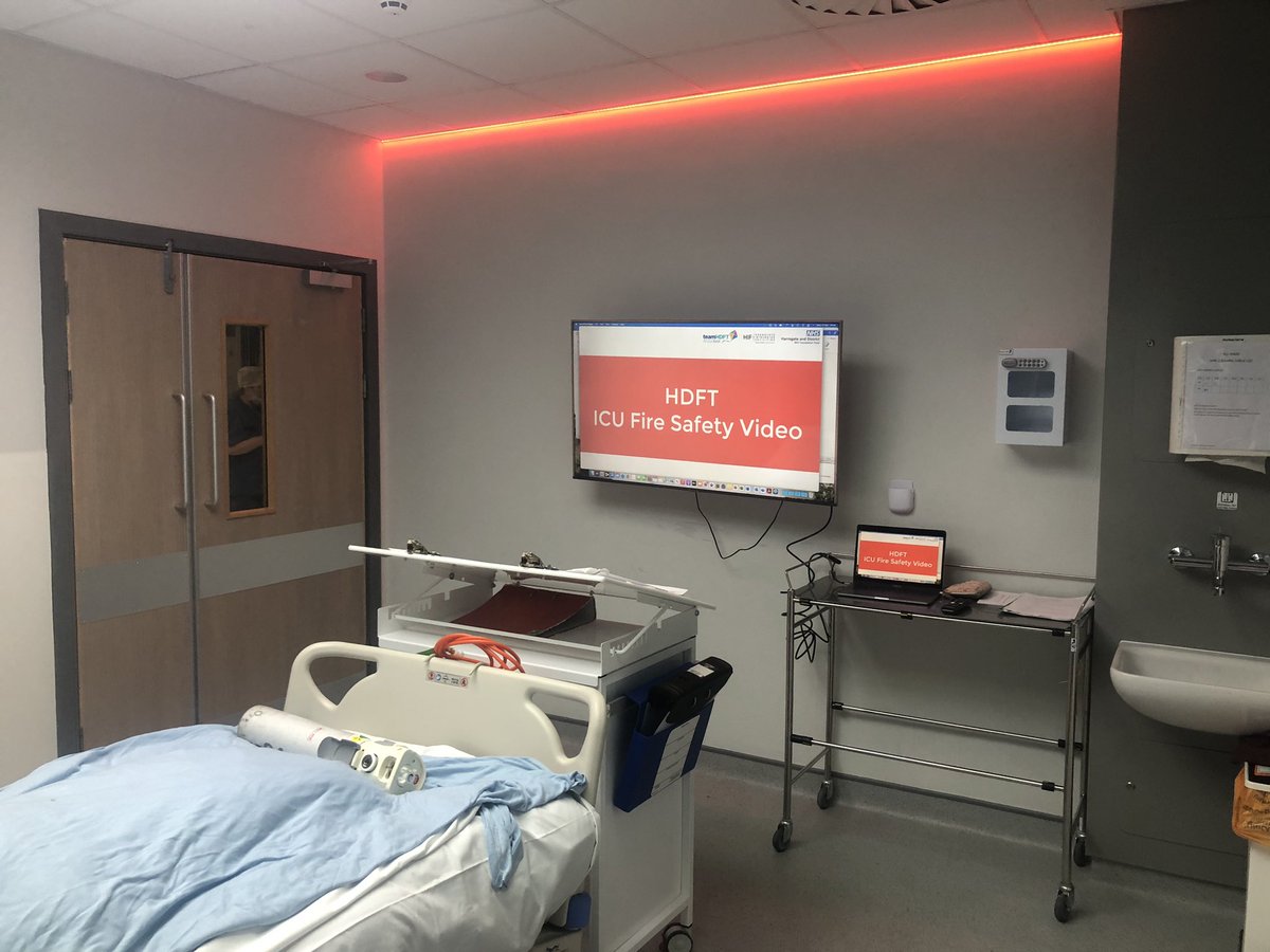 Sarah Marsh tweet media