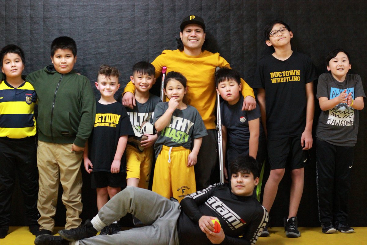 btttrendtalk's tweet photo. Each custom NFT will sponsor; Kids, Student-Athletes, and/or Amateur &amp; Pro Athletes to support these young warriors on their journey. Your support will empower the youth by giving kids of all ages and socioeconomic backgrounds equal opportunities. 🖤💛 https://t.co/B1NyJrrWzK