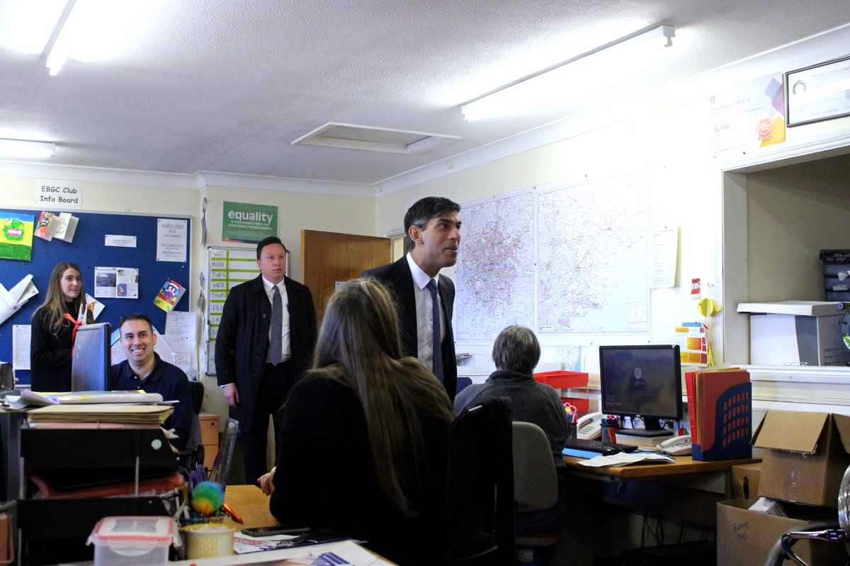 EssexBGC's tweet photo. 📝 It was great to welcome @RishiSunak to Chelmsford as he announced his new measures to crack down on anti-social behaviour!

We spoke to him about the work we do with young people and how vital it is to communities around Essex and East London.

#EBGC #youthwork #youthcentre https://t.co/C0HqRGGXZL