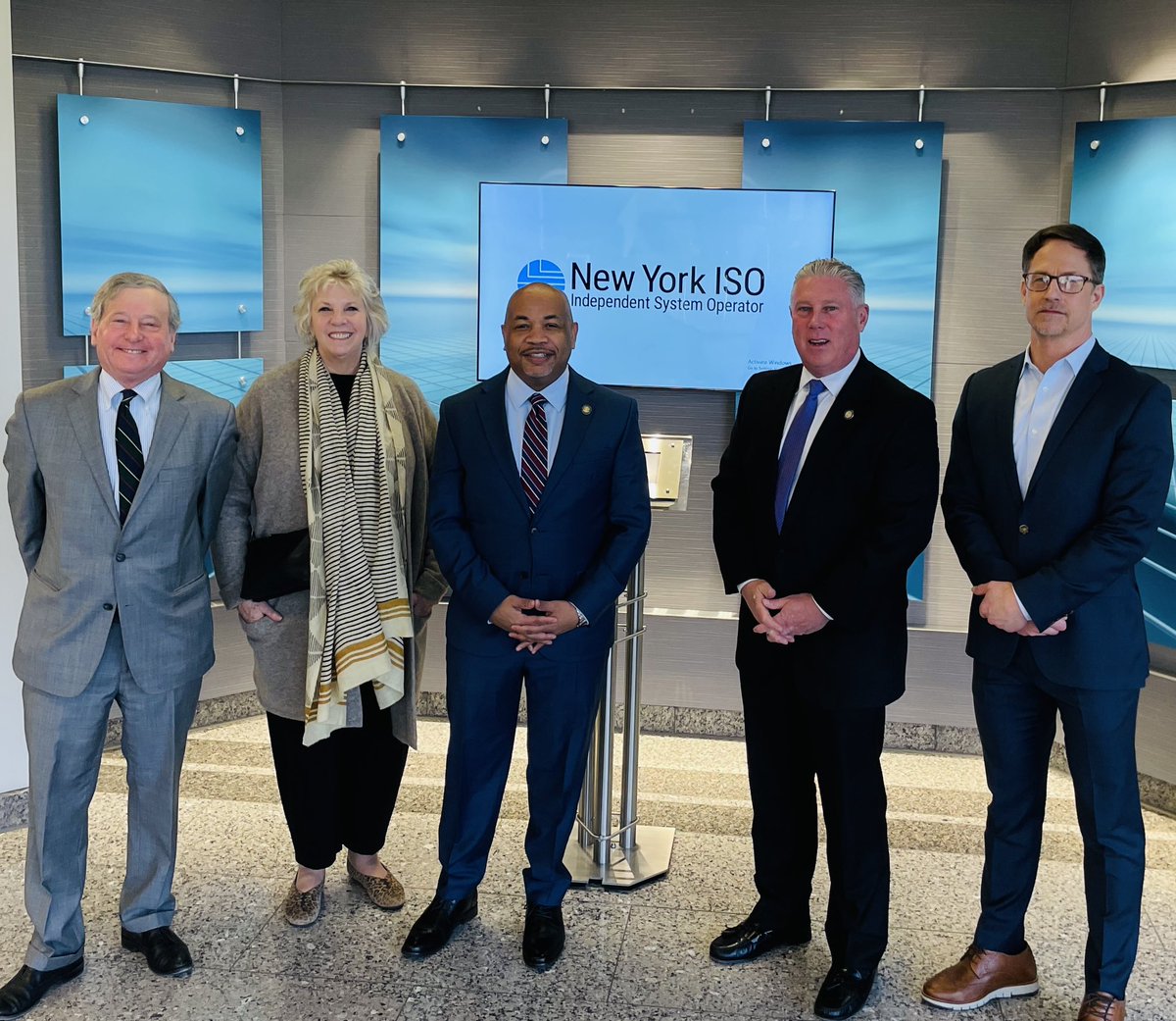 Joining @NYSA_Majority Speaker @CarlHeastie and colleagues @johnmcdonald108 & @SteveOtis91 to tour @NewYorkISO #gridofthefuture #reliable #affordable