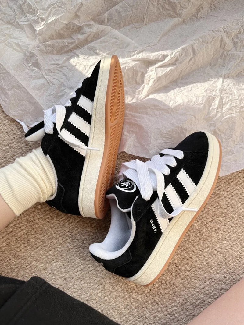 CaminoTV's tweet photo. La Adidas Campus en promo à 93€ avec le code MOOD15 👀

Lien : https://t.co/pfFcQsS6WQ https://t.co/Woi7Rb9Jls