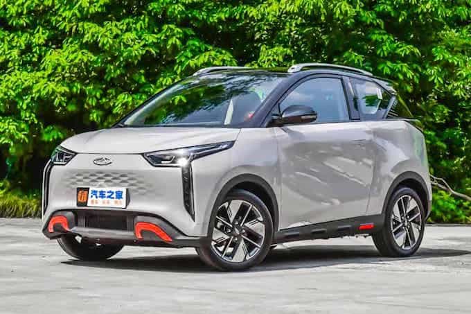 600voltios's tweet photo. RT @Info_electrico: Chery, la marca china de coches eléctricos low-cost llega a España
https://t.co/n4wR5BiF1w
#vehiculoelectrico #cocheelectrico #micocheelectrico #somoselectricos #cocheselectricos #electricos #mesadelvehiculoelectrico #movilidadsosten… https://t.co/cVJaLJMRSl